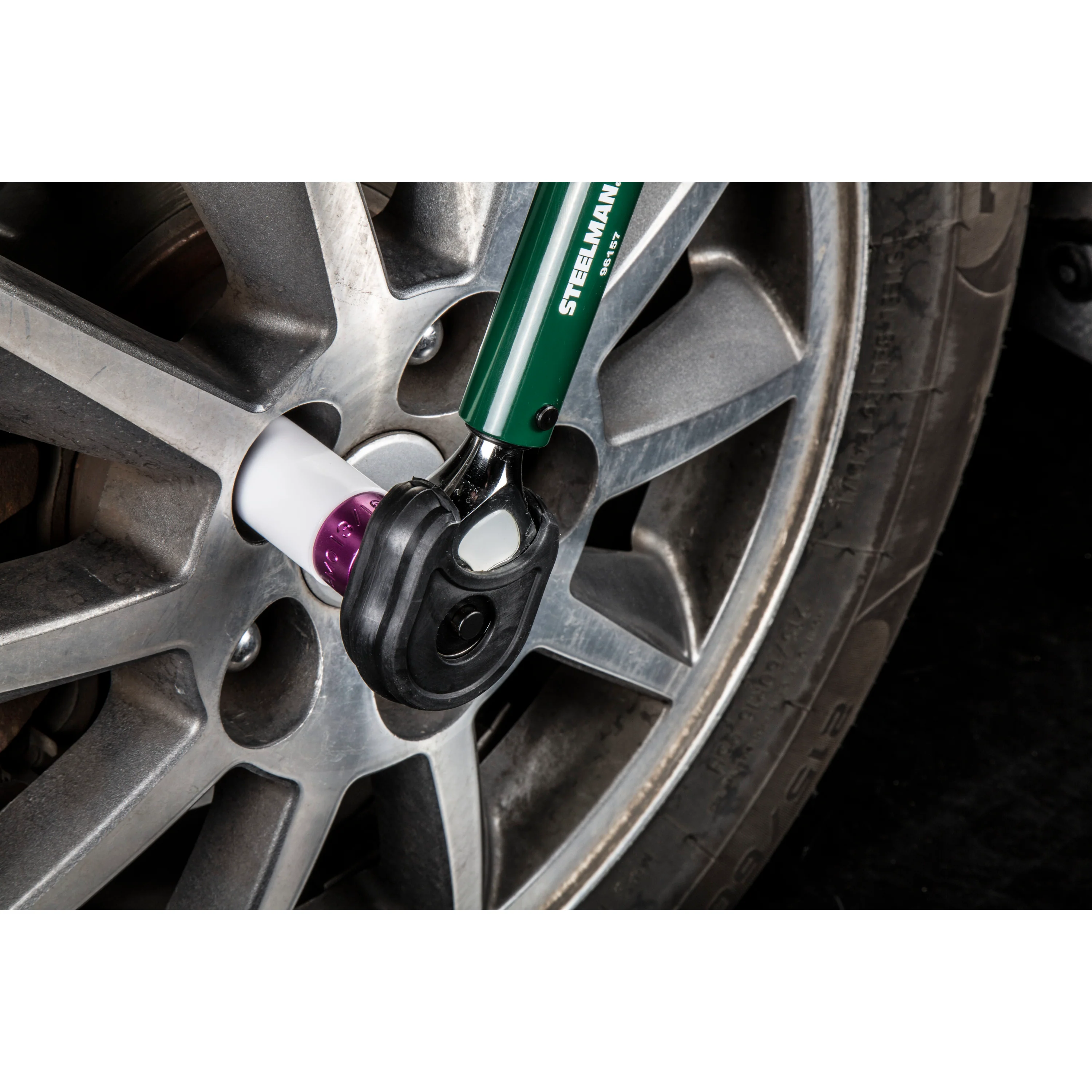 1/2-Inch Drive x 80 Foot-Pound Pre-Set Torque Wrench - Image 8