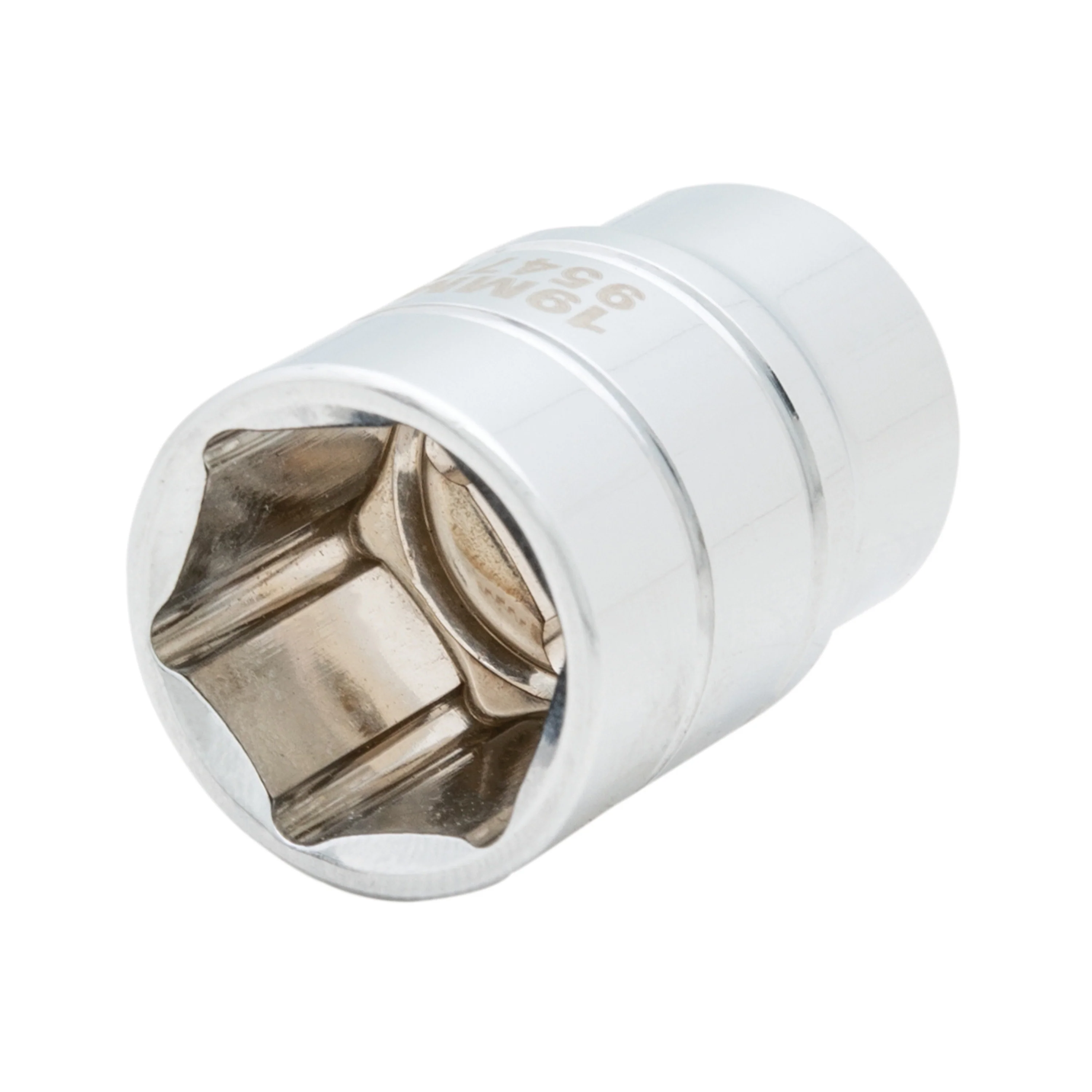 1/2-Inch Drive x 19mm Shallow 6-Point Metric Socket - Image 2