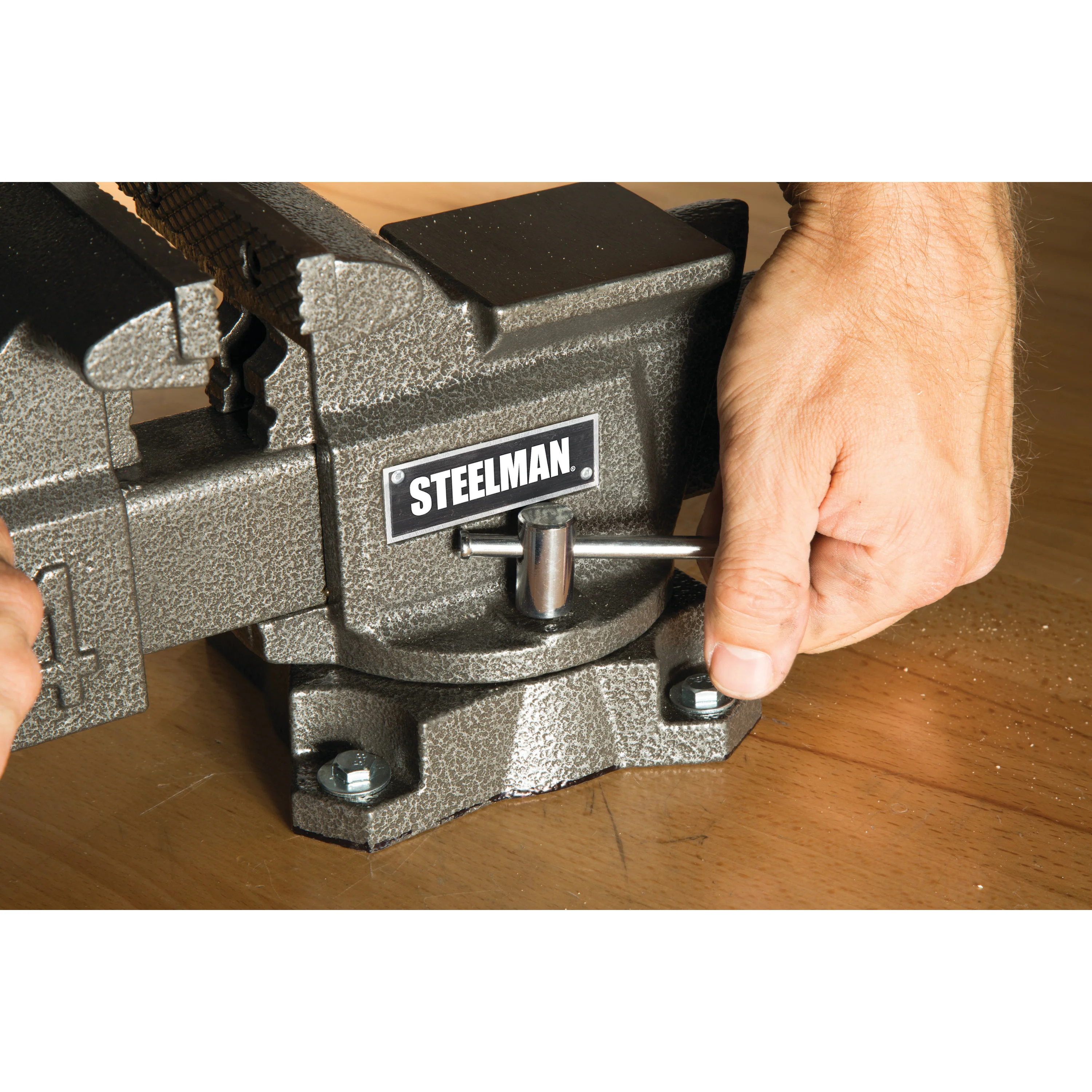 4-Inch Bench Vise with 360-degree Swivel Base, Serrated Steel Jaws, Gray - Image 7