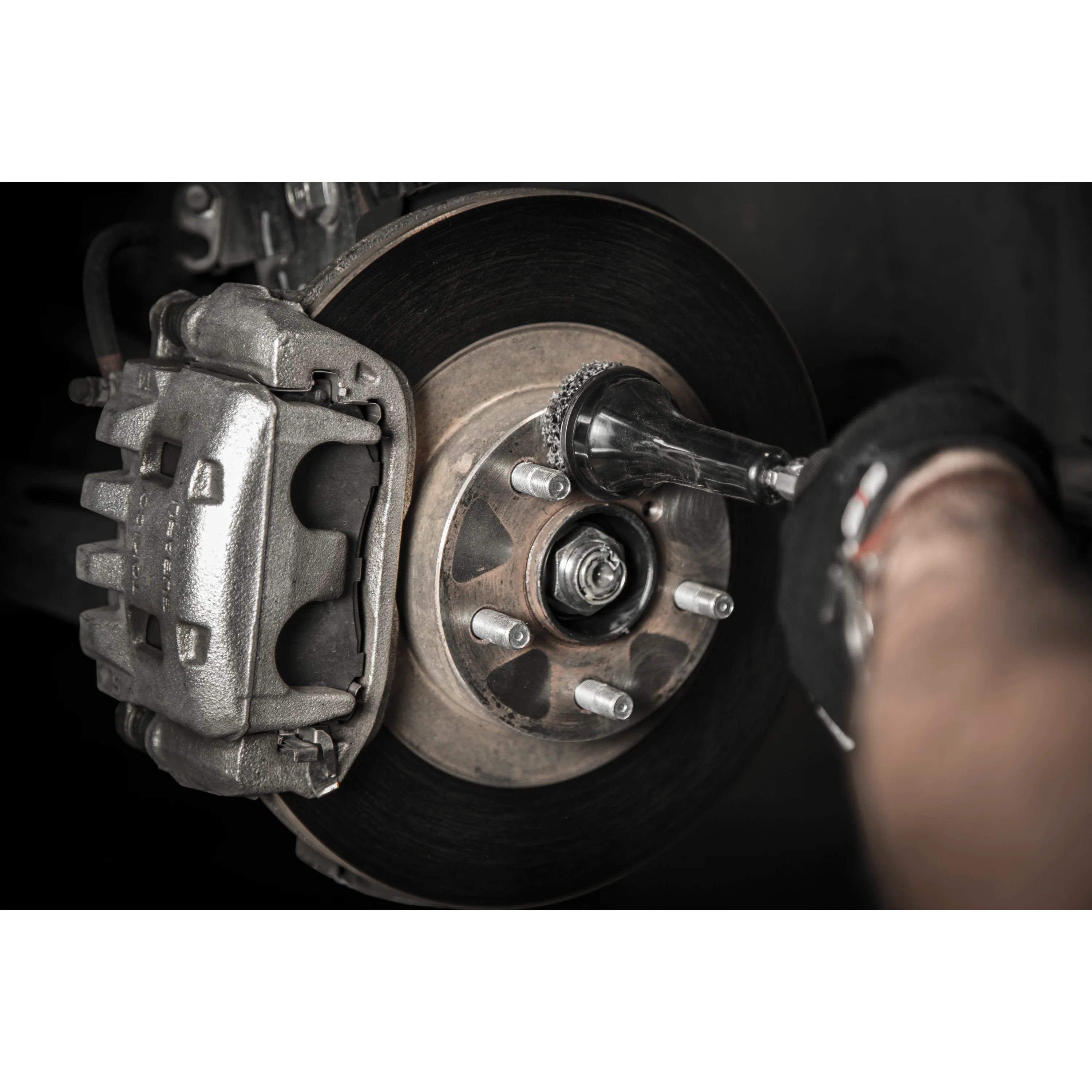 Cleaning, Polishing, and Resurfacing Kit for Wheel Hubs, Brake Rotors, and Wheel Studs - Image 9